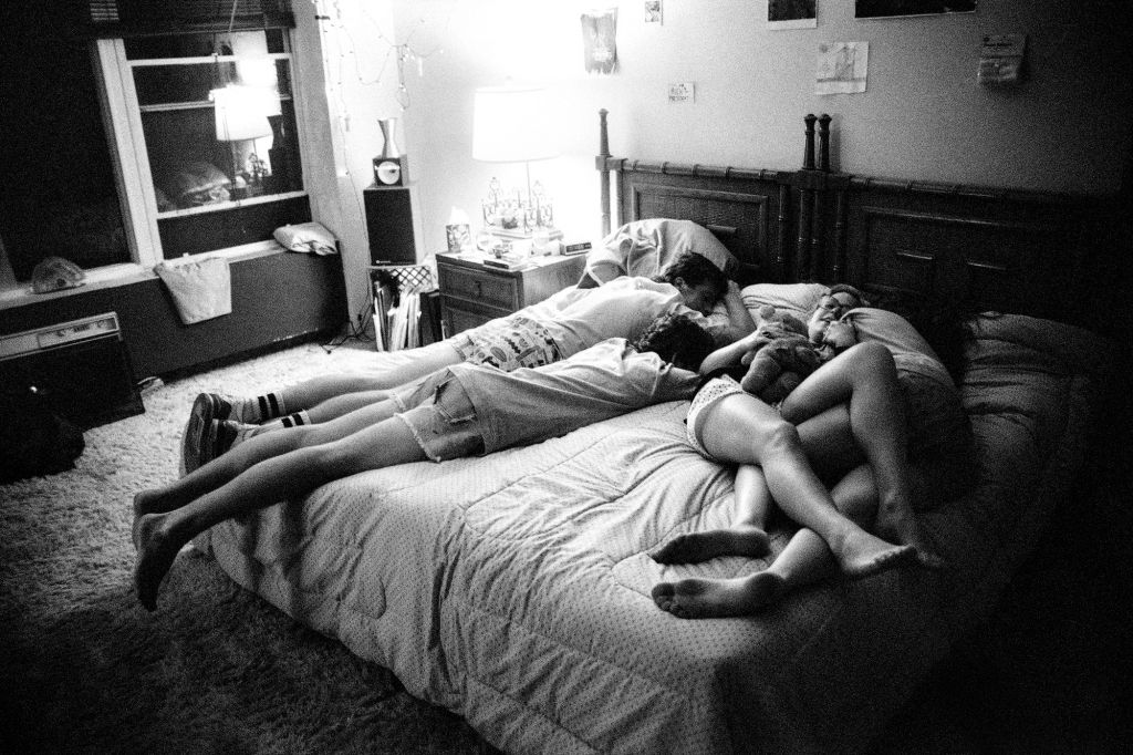 Four Friends In My Room, Chicago, IL, 1987